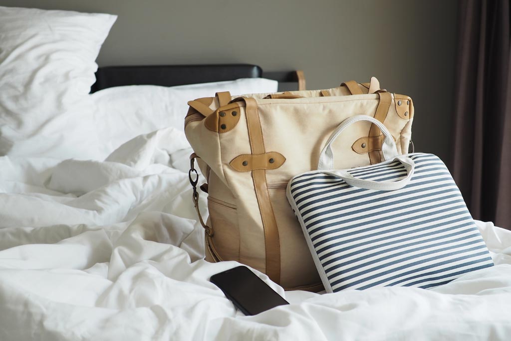 Silk Travel Pillowcases - The Ultimate Comfort and Hygiene Solution for Travelers